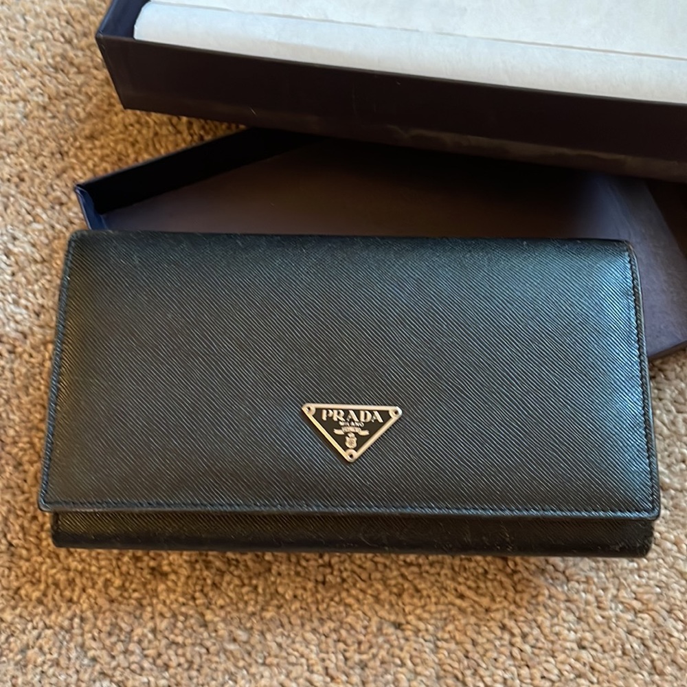 Prada Black Leather Full Size Wallet Authentic with cards and original box